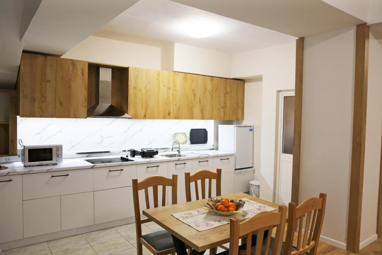 Modern Marvel Apartment กรูเยอ ภายนอก รูปภาพ